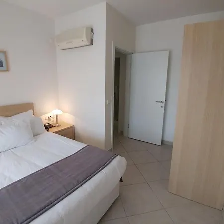Apartmán 2 Kisilik Cocuk Havuzlu Ve Aquaparkli Daire, Aydin Kusadasi-awz144