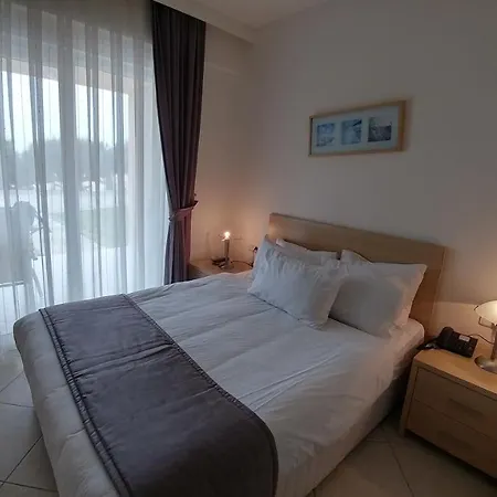 2 Kisilik Cocuk Havuzlu Ve Aquaparkli Daire, Aydin Kusadasi-awz144 Apartmán *