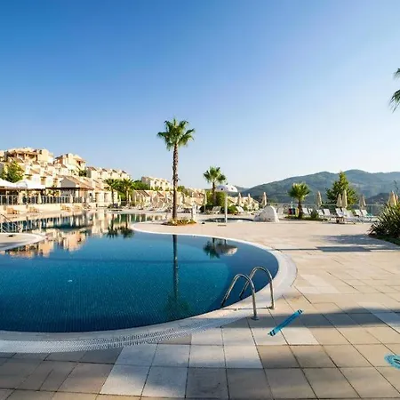 Apartmán 2 Kisilik Cocuk Havuzlu Ve Aquaparkli Daire, Aydin Kusadasi-awz144 *