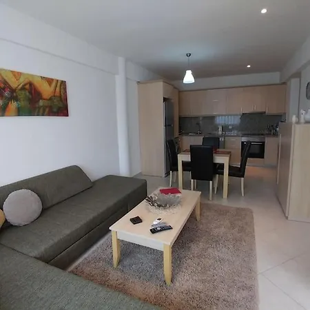 2 Kisilik Cocuk Havuzlu Ve Aquaparkli Daire, Aydin Kusadasi-awz144 Apartamento *